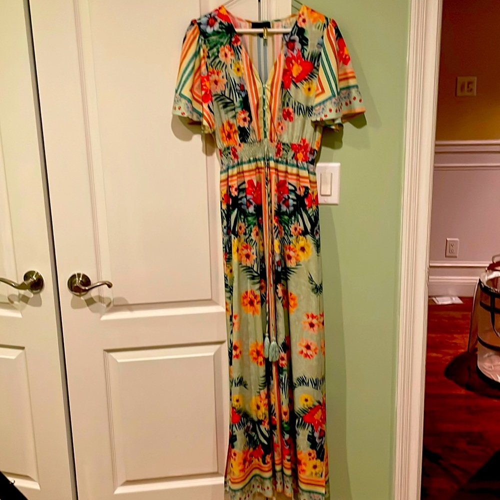 Alexa Admor maxi dress